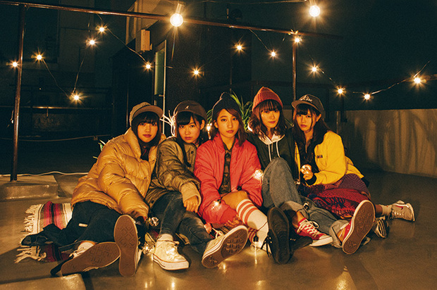 lyrical school『つれてってよ/CALL ME TIGHT』 ウィンター・ソングに挑んだニュー・シングル!