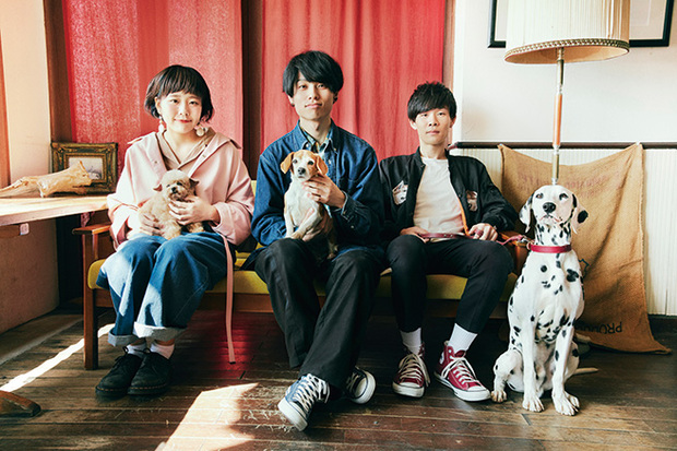 Saucy Dog『サラダデイズ』 注目度上昇中のライヴ・バンドが語る、日々の赤裸々な想いを綴った新作