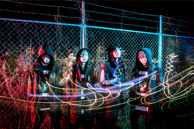 THREE LIGHTS DOWN KINGSが提示する〈ロック音楽のその先〉