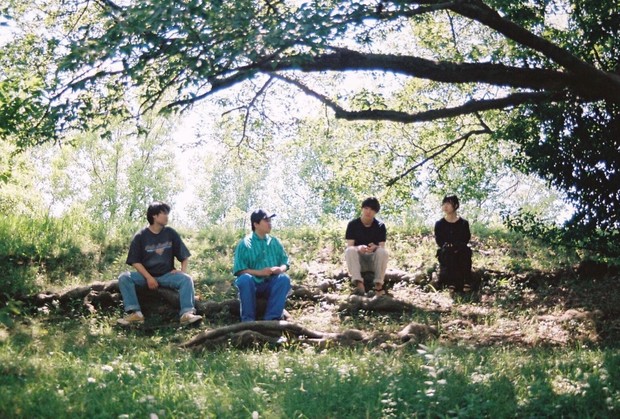 nape'sにTOWER DOORSから6つの質問――Mac DeMarcoの気怠さ × はっぴいえんど~Yogee系譜の日本語ロック? いま注目の福岡発4人組