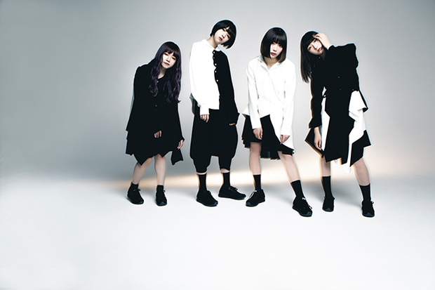 CARRY LOOSE『CARRY LOOSE』 WACKの新グループが語る、それぞれの再始動と夢の続き