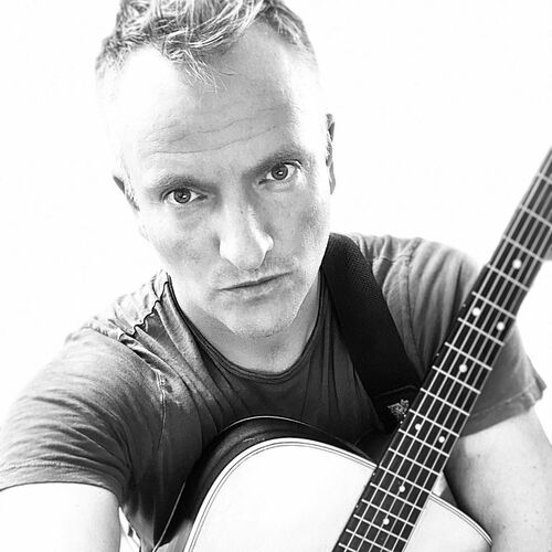 ジョー・サムナー（Joe Sumner）がビルボードライブ東京で来日公演を開催　父スティングとの絆で知られるフィクション・プレインのシンガー