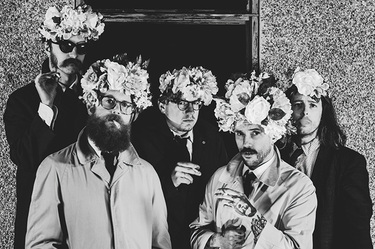 アイドルズ（IDLES）が2025年1月に来日、新作『TANGK』を携え7年ぶりの