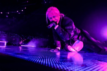L'Arc〜en〜Ciel、アリーナツアー〈UNDERGROUND〉の模様をWOWOW