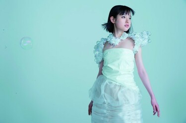 武藤彩未『永遠と瞬間』〈懐かしいけど新しい〉ファースト・アルバムの