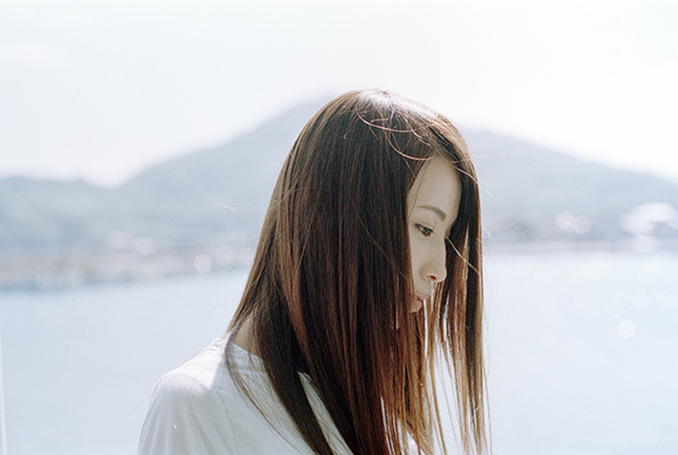 Uru『remember』 新章を開いた奇蹟のシンガーが語る、「劇場版 夏目友人帳 〜うつせみに結ぶ〜」主題歌に重ねた思い