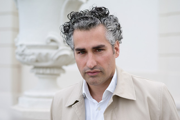 フランスの指揮者レミ・バロー、巨匠チェリビダッケから学んだことが結実した〈ブルックナー:交響曲第9番〉録音盤を語る