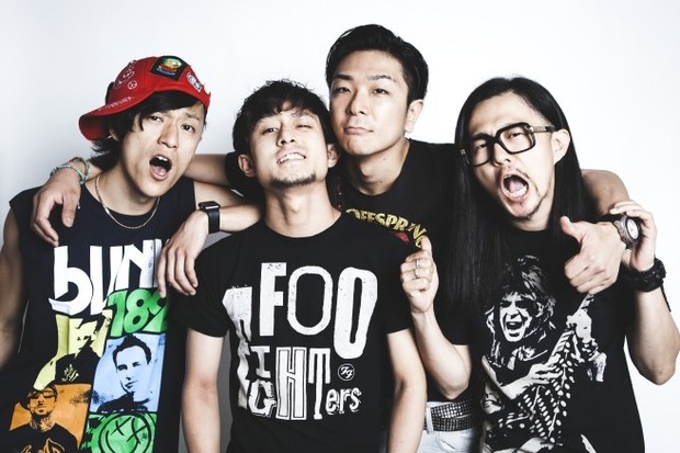 TOTALFAT、ルーツとなる音楽を振り返りつつチャレンジ精神抱えて未来を見据えた移籍第1弾アルバム