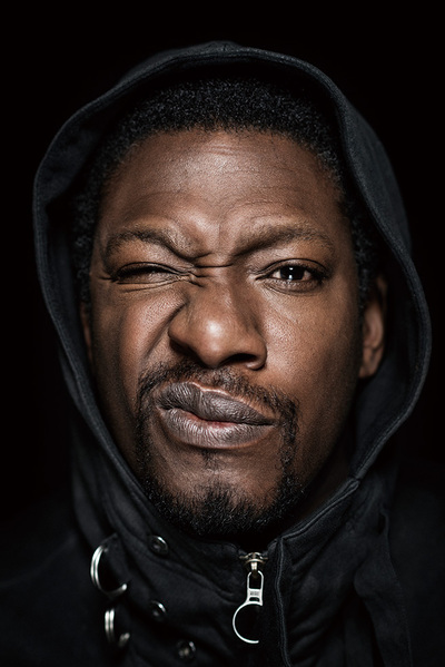 ルーツ・マヌーヴァ(Roots Manuva)、フォー・テットらゲスト陣の創造性を束ねた新たな代表作『Bleeds』を語る