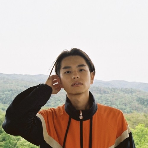 zzzにTOWER DOORSから6つの質問 Zack Villere周辺と共鳴、Vaporwave的レトロ・ポップを奏でるSSW