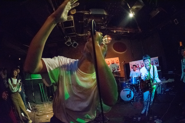 KONCOS、Bullsxxt、JABBA DA FOOTBALL CLUB、Ms.Machineが出演した〈Mikiki Pit Vol. 3〉をレポート!