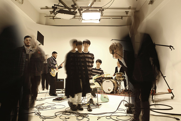 Five New Old Too Much Is Never Enough 徐々にソウル R Bへと接近してきた3人が鳴らす 日常使いのサウンド とは Mikiki