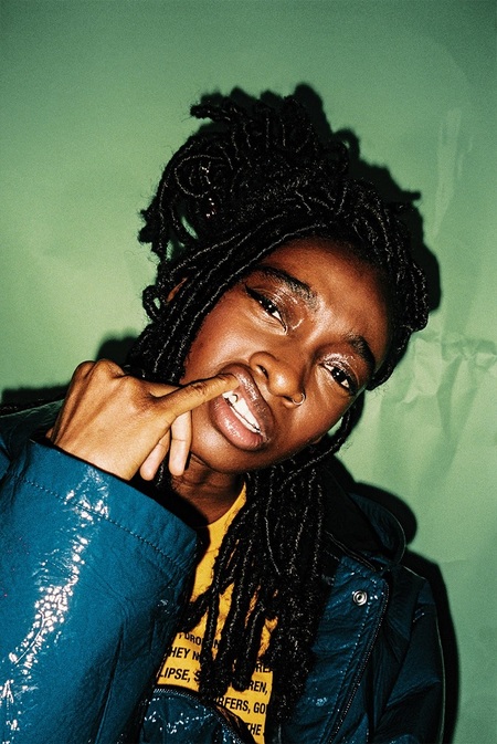 リトル・シムズ(Little Simz)の新作『GREY Area』に〈ビート〉〈ラップ〉の両面から迫る