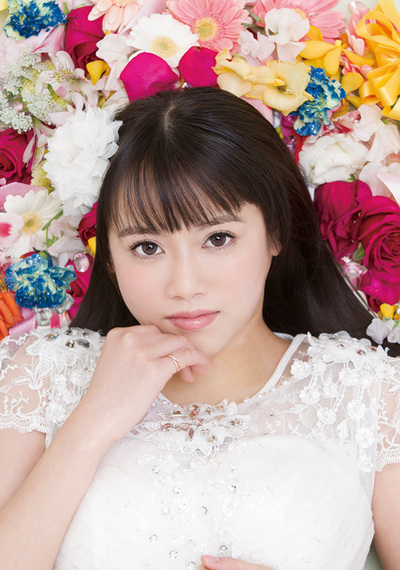 GALETTe*を卒業しソロ歌手として再出発する保坂朱乃、ニュー・シングル“一度きりのReset”に込めた決意を明かす