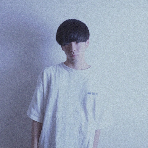 菅谷諭杏にTOWER DOORSから6つの質問 ネクストtofubeats? 切なく淡いサウンドで注目の次世代J-Popアーティスト