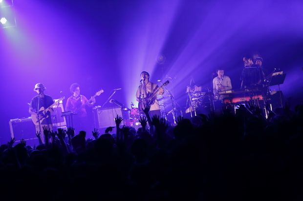 cero、初のライヴ映像作品「Obscures」から“Summer Soul”など人気曲の演奏やフロアの最高なムード捉えた予告編映像公開